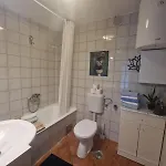 Appartement By The Sea - Perna, Peljesac - 4542
