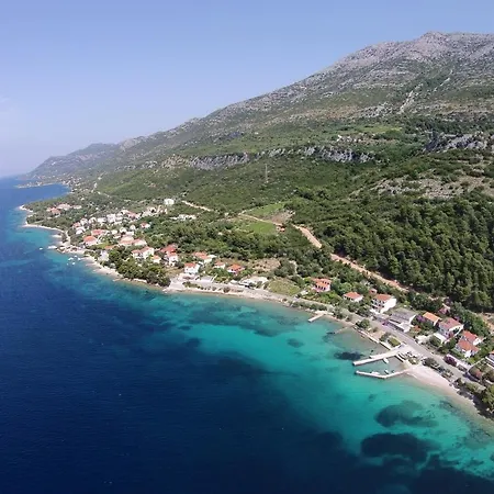 By The Sea - Perna, Peljesac - 4542